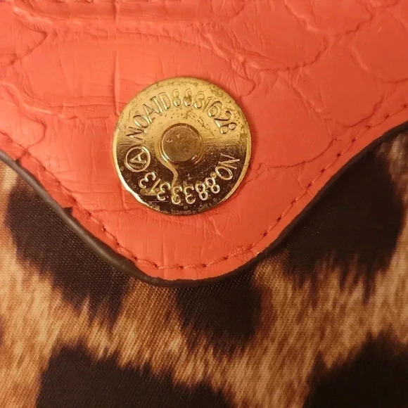 Jessica Simpson Pink Crossbody Purse - Picture 9 of 13